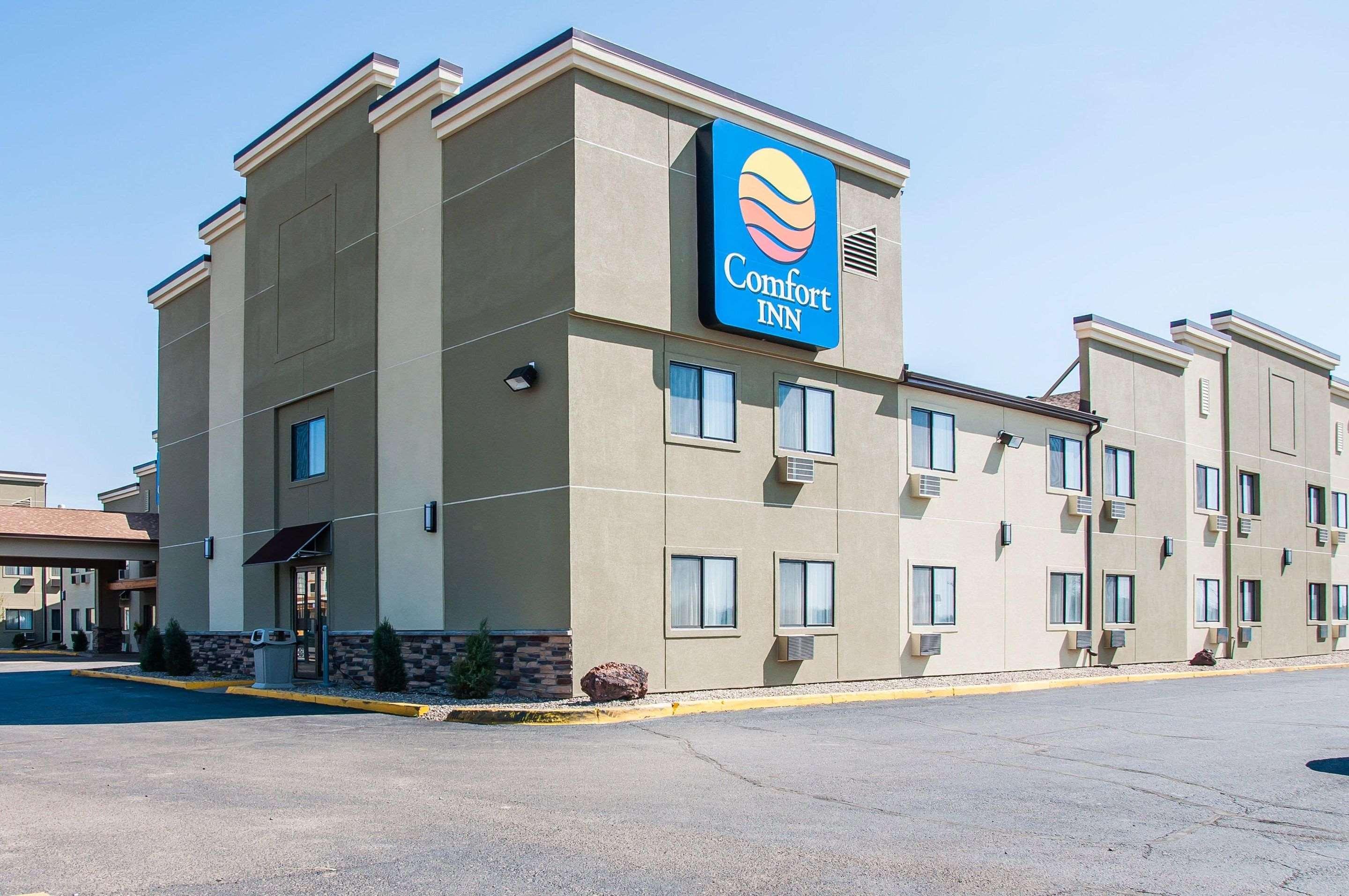 Comfort Inn Dickinson Exterior photo